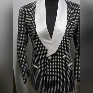 Tailored polka dot jacket